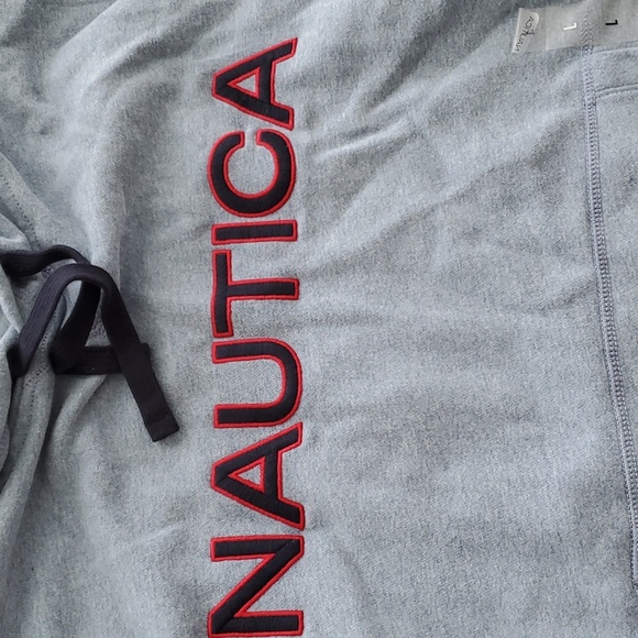 NEW Nautica Hoodie - Picture 4 of 4